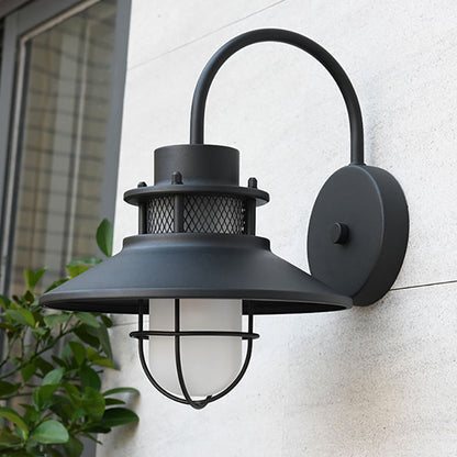 Simple Outdoor Wall Lamp