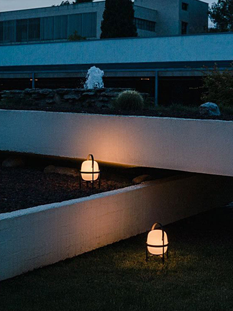 Courtyard Waterproof Lawn Lamp